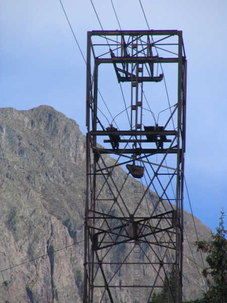 mining in Arrastra canyon