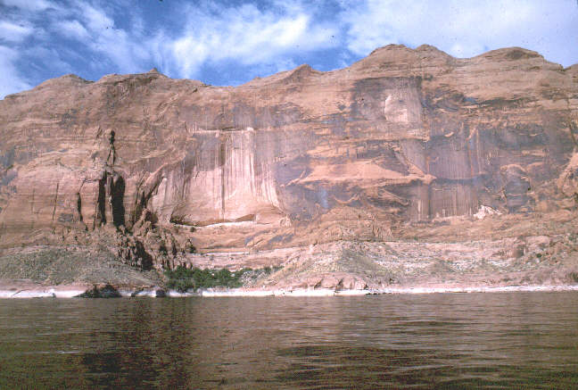 Rock bench in Lake Powell.