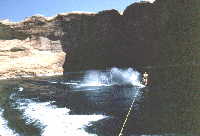Rooti water skiing.