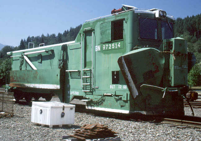 BN Snowdozer stationed at Skykomish, Washington. 640 x 457