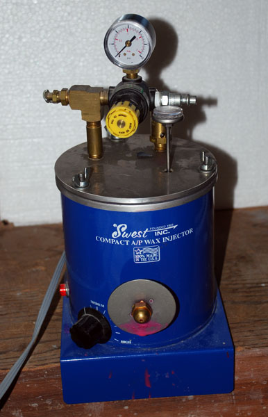 wax injector 386 x 600